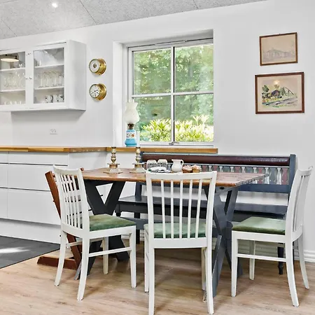 Cozy In With Kitchen 度假居